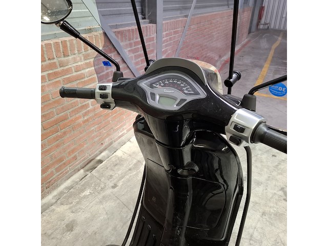Snorscooter, vespa, sprint 4t, 2016 - afbeelding 2 van  37