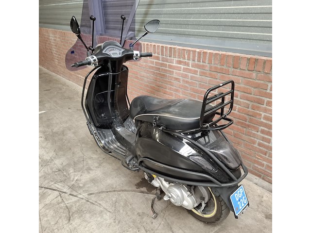 Snorscooter, vespa, sprint 4t, 2016 - afbeelding 11 van  37