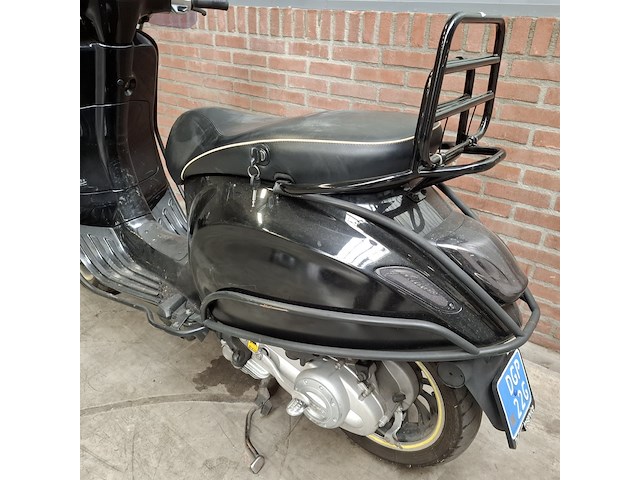 Snorscooter, vespa, sprint 4t, 2016 - afbeelding 13 van  37