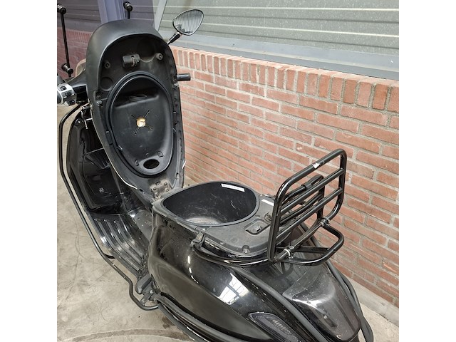 Snorscooter, vespa, sprint 4t, 2016 - afbeelding 30 van  37