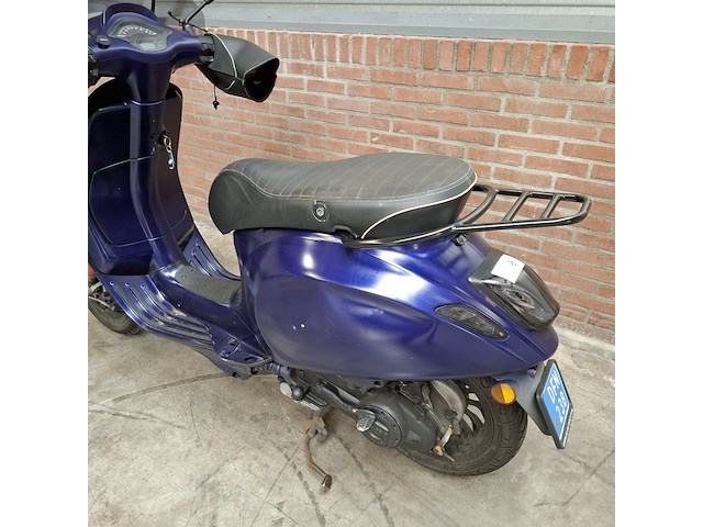 Snorscooter, vespa, sprint 4t, 2016 - afbeelding 10 van  30