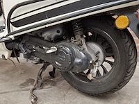 Snorscooter, vespa, sprint 4t, 2017 - afbeelding 14 van  32