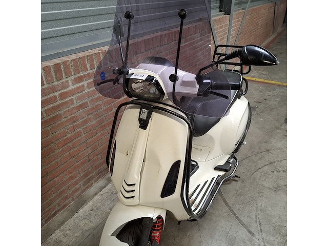 Snorscooter, vespa, sprint 4t, 2017 - afbeelding 19 van  32