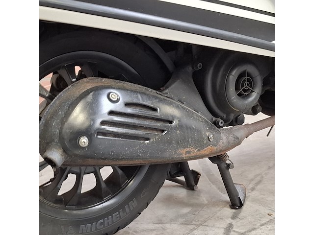 Snorscooter, vespa, sprint 4t, 2017 - afbeelding 29 van  32