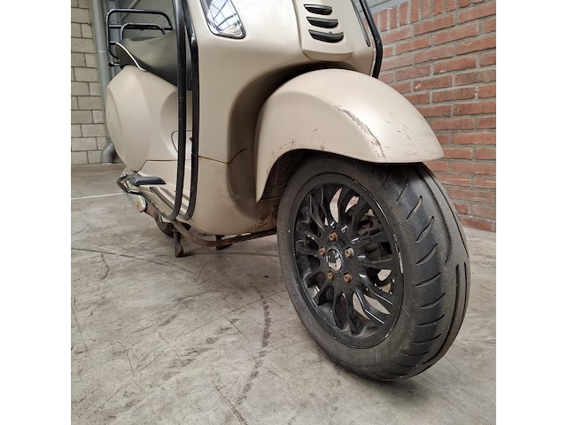 Snorscooter, vespa, sprint 4t, 2017 - afbeelding 8 van  39