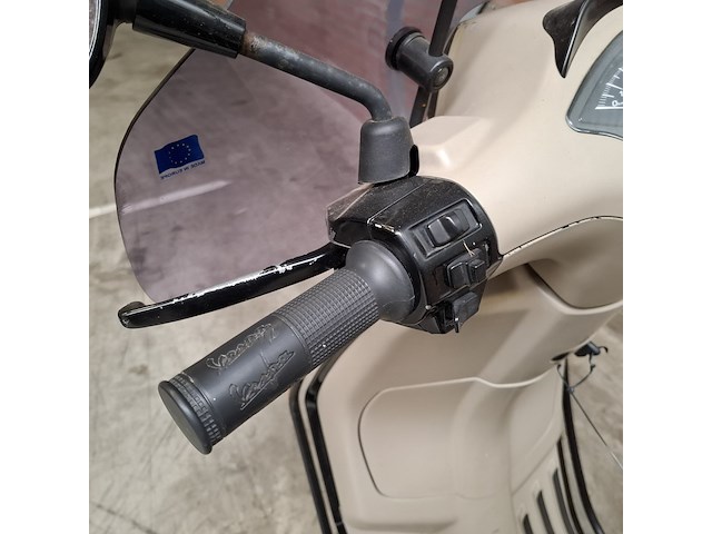 Snorscooter, vespa, sprint 4t, 2017 - afbeelding 21 van  39