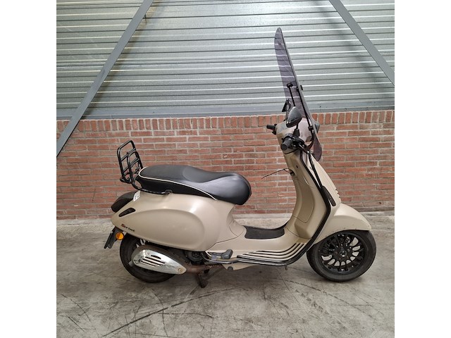 Snorscooter, vespa, sprint 4t, 2017 - afbeelding 12 van  39