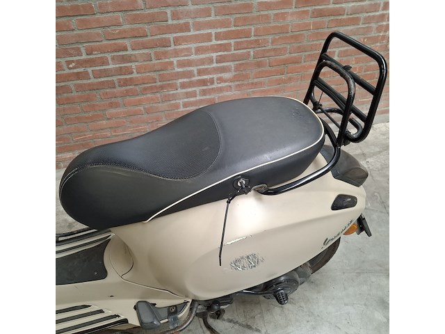 Snorscooter, vespa, sprint 4t, 2017 - afbeelding 29 van  39