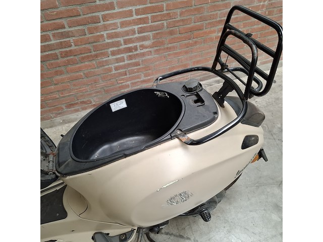Snorscooter, vespa, sprint 4t, 2017 - afbeelding 30 van  39
