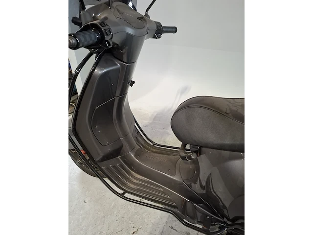 Snorscooter, vespa, sprint 50, 2018 - afbeelding 17 van  20