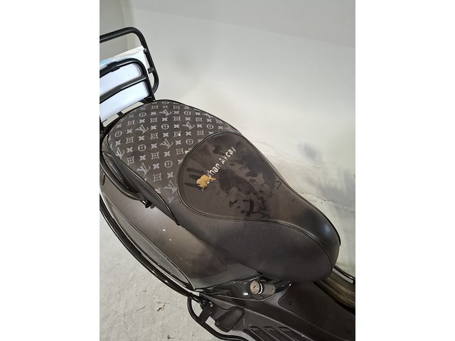 Snorscooter, vespa, sprint 50, 2018 - afbeelding 8 van  20