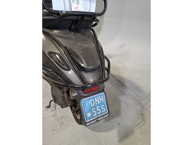 Snorscooter, vespa, sprint 50, 2018 - afbeelding 12 van  20