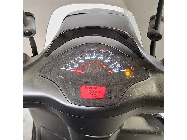Snorscooter, vespa, sprint 50, 2022 - afbeelding 20 van  35