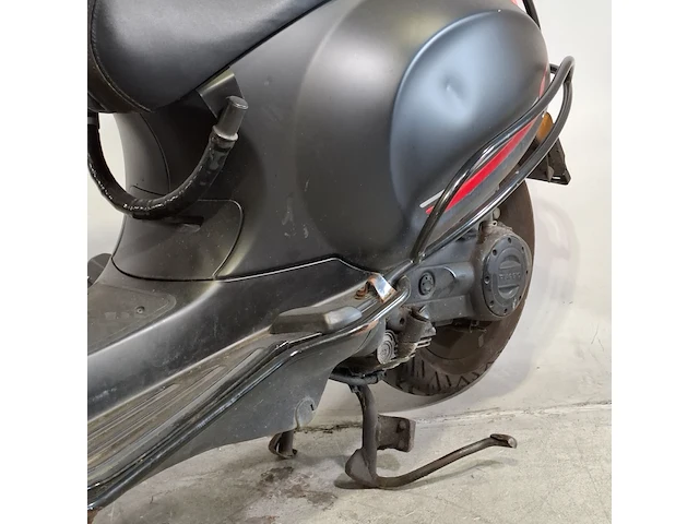 Snorscooter, vespa, sprint 50, 2022 - afbeelding 35 van  35