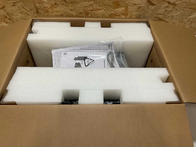 Socomec ofys rt ups 1000va ononderbreekbare stroomvoorziening - afbeelding 4 van  7