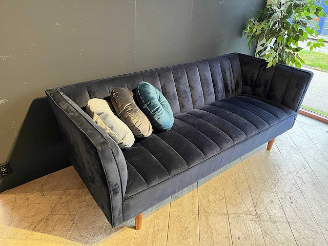 Sofa - afbeelding 2 van  4
