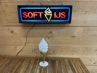 Soft ijs lichtreclame + ijshouder - afbeelding 1 van  4