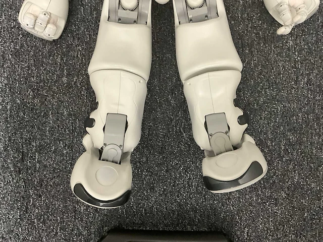 Softbank robotics nao 6 humanoid robot - afbeelding 9 van  13