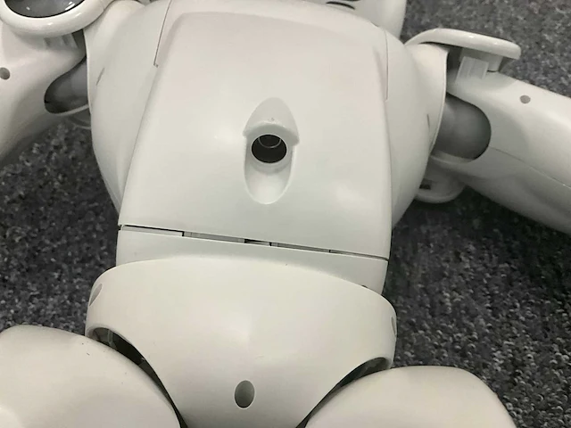 Softbank robotics nao 6 humanoid robot - afbeelding 2 van  13