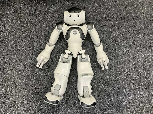 Softbank robotics nao 6 humanoid robot - afbeelding 1 van  13