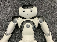 Softbank robotics nao 6 humanoid robot - afbeelding 7 van  13