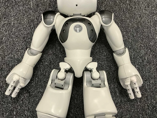 Softbank robotics nao 6 humanoid robot - afbeelding 8 van  13