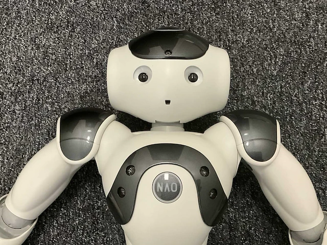 Softbank robotics nao 6 humanoid robot - afbeelding 7 van  12