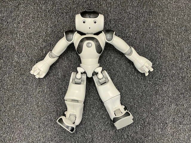Softbank robotics nao 6 humanoid robot - afbeelding 1 van  13