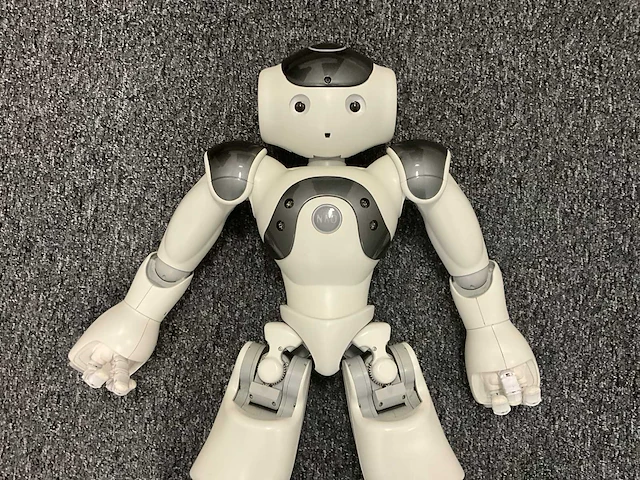 Softbank robotics nao 6 humanoid robot - afbeelding 6 van  11