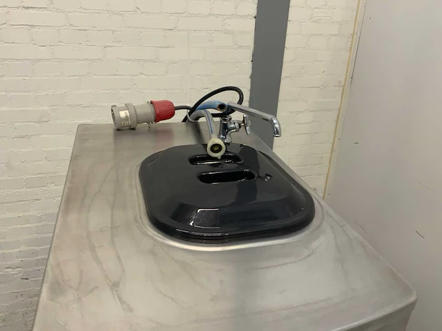 Softijs/milkshake machine - afbeelding 4 van  15