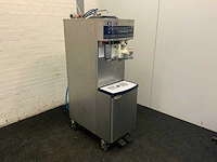 Softijs/milkshake machine - afbeelding 10 van  15