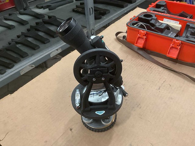 Sokkia 115 theodoliet - afbeelding 1 van  6