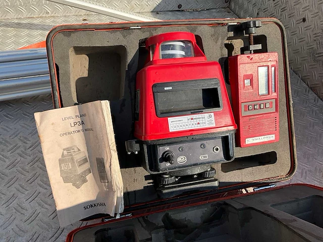 Sokkisha lp3a bouwlaser - afbeelding 1 van  9