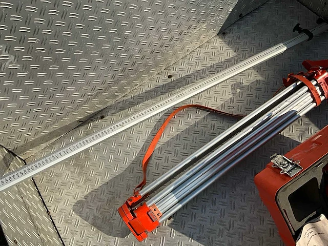 Sokkisha lp3a bouwlaser - afbeelding 8 van  9