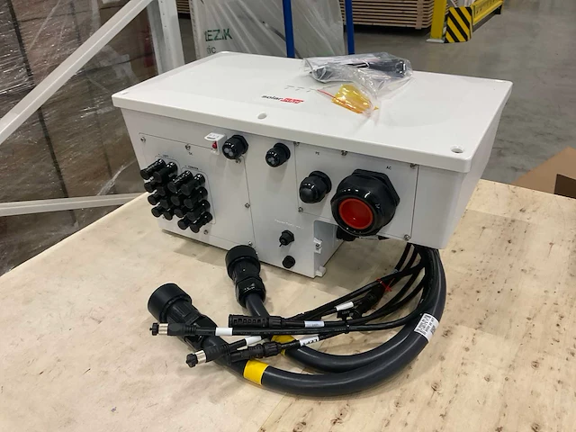 Solar edge - se50k synergy mc4/dc spd - omvormer (20x) - afbeelding 1 van  5