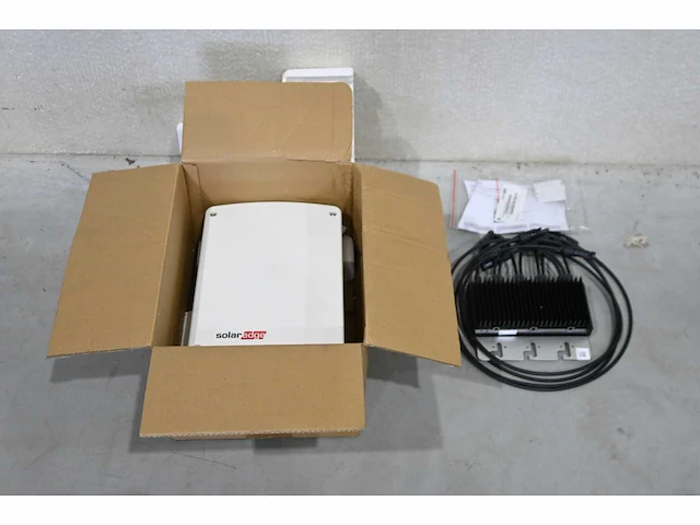 Solar edge se2000m omvormer - afbeelding 1 van  5