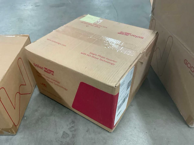 Solar edge se4000h omvormer - afbeelding 2 van  3