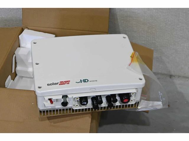 Solar edge se5000h omvormer - afbeelding 1 van  3