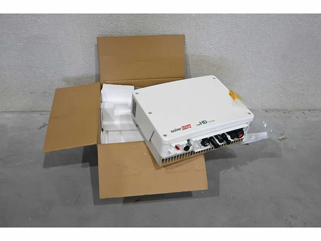 Solar edge se5000h omvormer - afbeelding 2 van  3