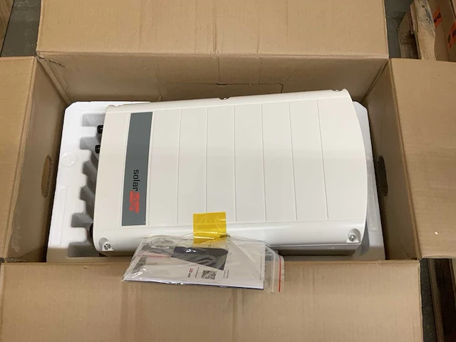 Solar edge se7k omvormer - afbeelding 1 van  2