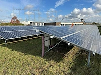 Solar world - set van 120 gebruikte zonnepanelen (totaal vermogen 31.800 wp)