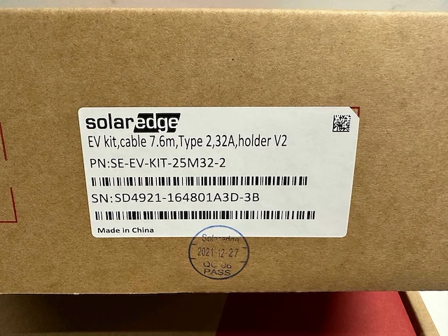 Solaredge - se-ev-kit-25m32-2 - ev lader kabel en houder 7.6m type2 32a - afbeelding 6 van  7