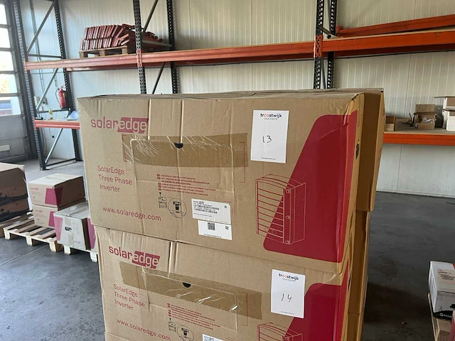Solaredge - se17k - omvormer - afbeelding 1 van  2