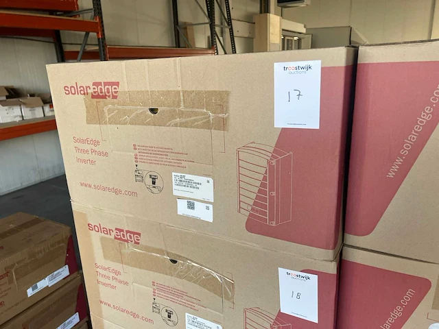 Solaredge - se17k - omvormer - afbeelding 1 van  2