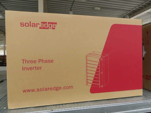 Solaredge - se25k - omvormer - afbeelding 1 van  2