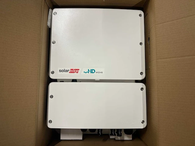 Solaredge - set van 8 full black zonnepanelen (360 wp) met optimizers en se2200h hybride omvormer - afbeelding 10 van  12