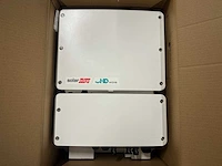 Solaredge - set van 8 full black zonnepanelen (360 wp) met optimizers en se2200h hybride omvormer - afbeelding 10 van  12