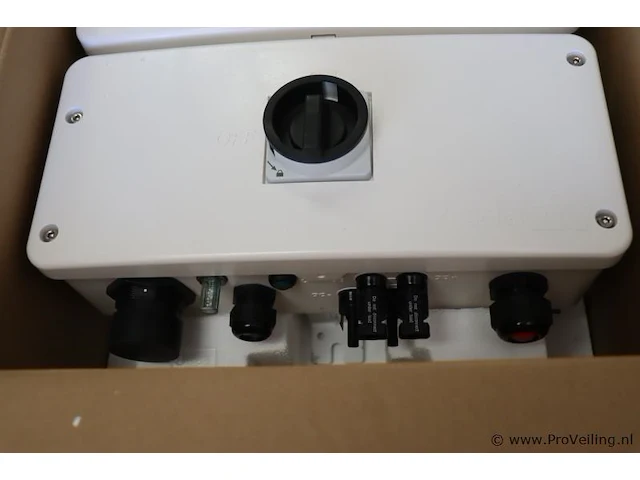 Solaredge ev-lader en zonne-omvormer type se5000h - afbeelding 2 van  4