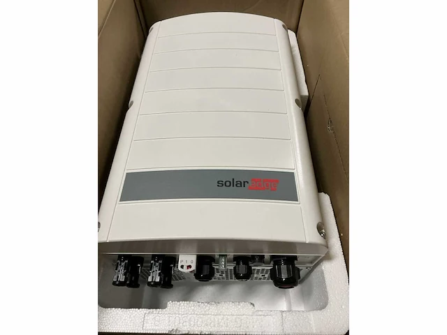 Solaredge se16k-rw0t0bnn4 omvormer - afbeelding 2 van  5