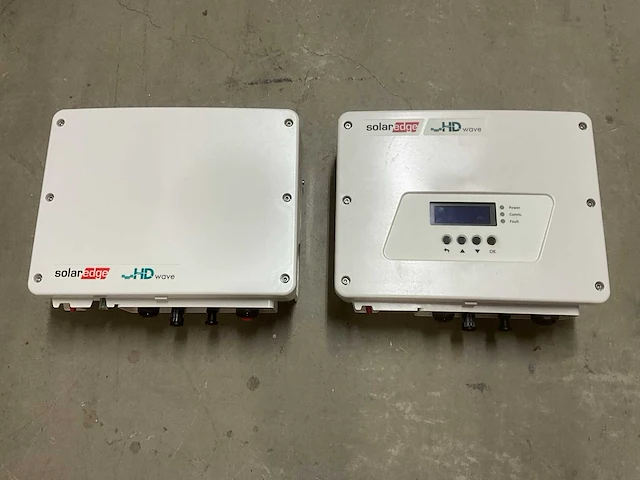 Solaredge se2200h/se3680h hd-wave omvormer (2x) - afbeelding 2 van  9